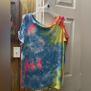Women’s Tie-dye shirt